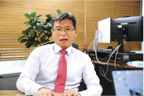 [기계설비신문] 위기의 건설, 지혜를 묻다 - 김정희 국토교통과학기술진흥원 원장